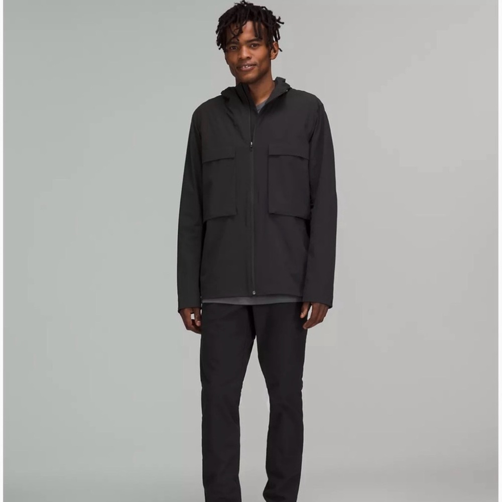 Lululemon men’s stretch cargo jacket - Picture 2 of 5